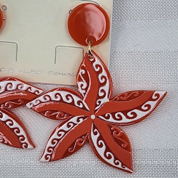 Acrylic Swirly Starfish Statement Earrings Post Back NWT - Picture 3 of 4